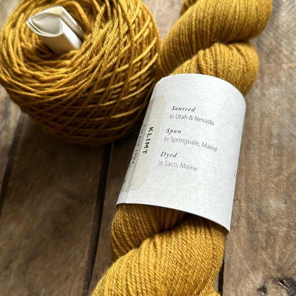 Luxury hand dyed yarn Brooklyn Tweed Peerie - Picture 3 of 4